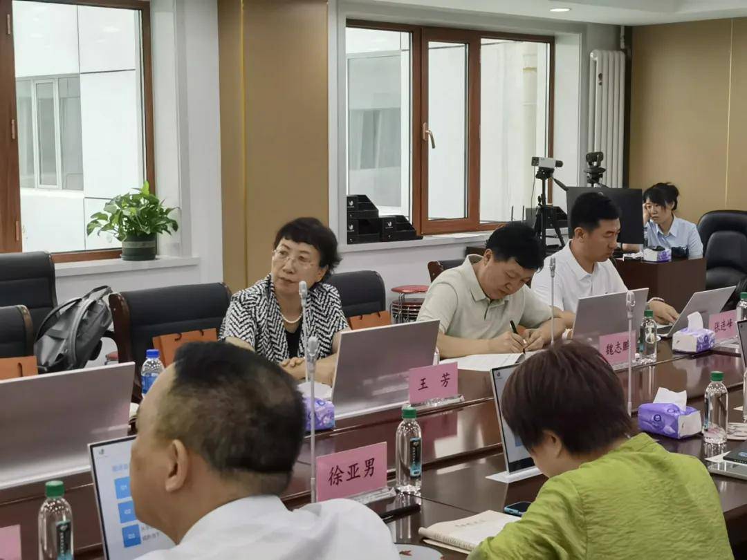 "合力耕耘 共建信息资源管理学术圈——学术出版研讨会"在哈顺利召开