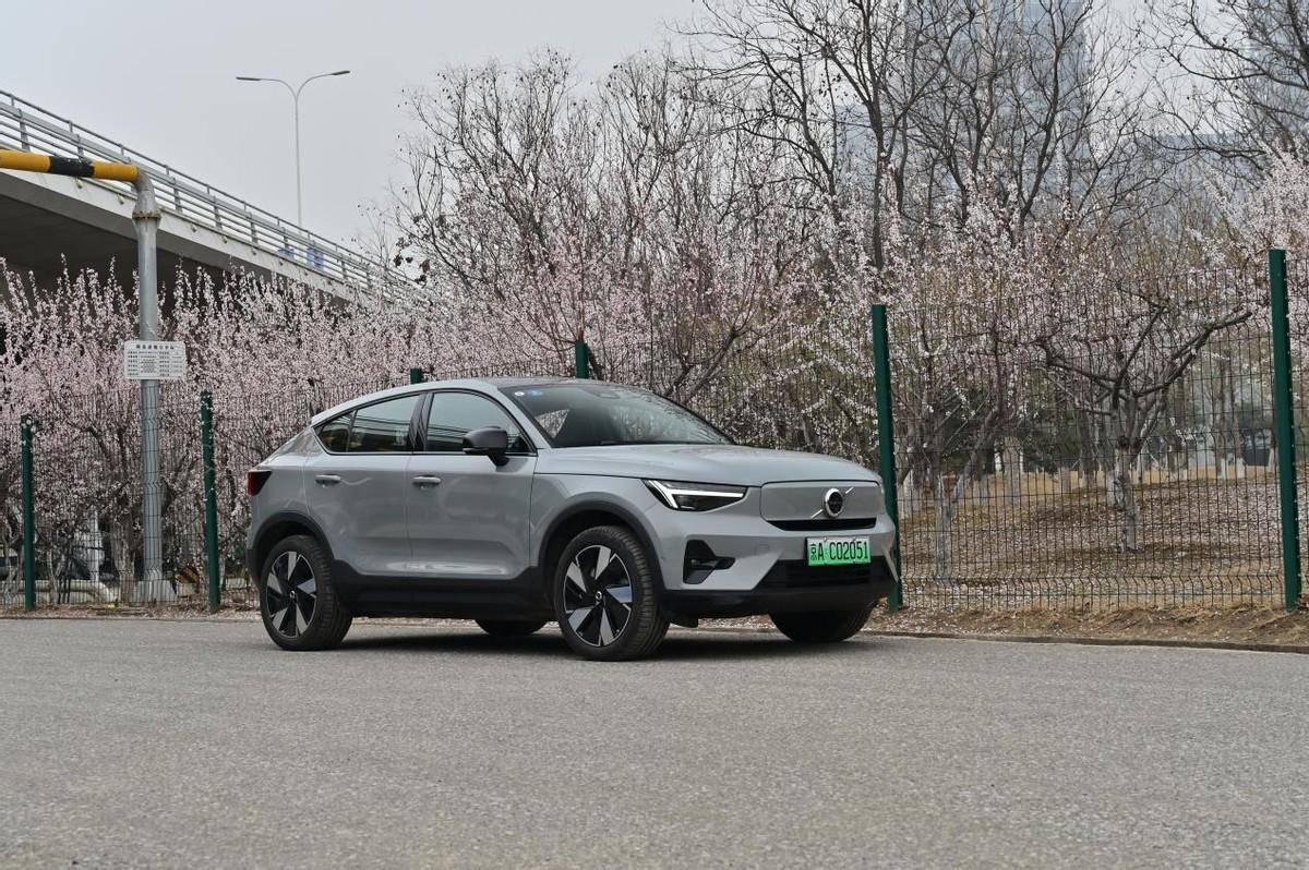 【试】买油不买电 沃尔沃xc40 & c40