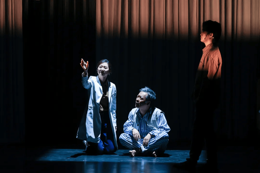 顾雷 来自搜狐网