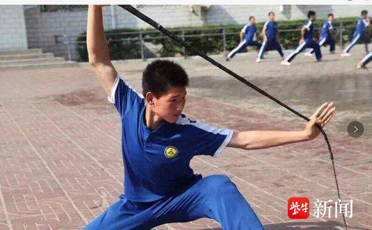 退伍不褪色！这对师徒俩在公交岗位续写风采
