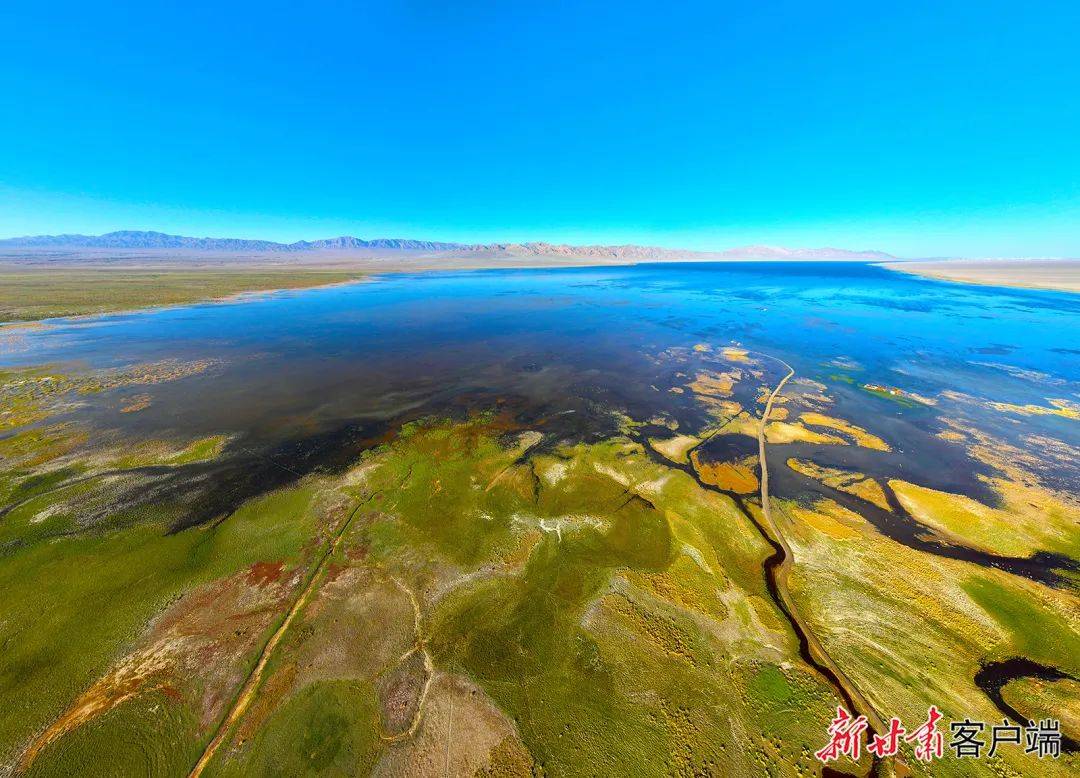 阿克塞县:苏干湖和谐美丽的生态画卷