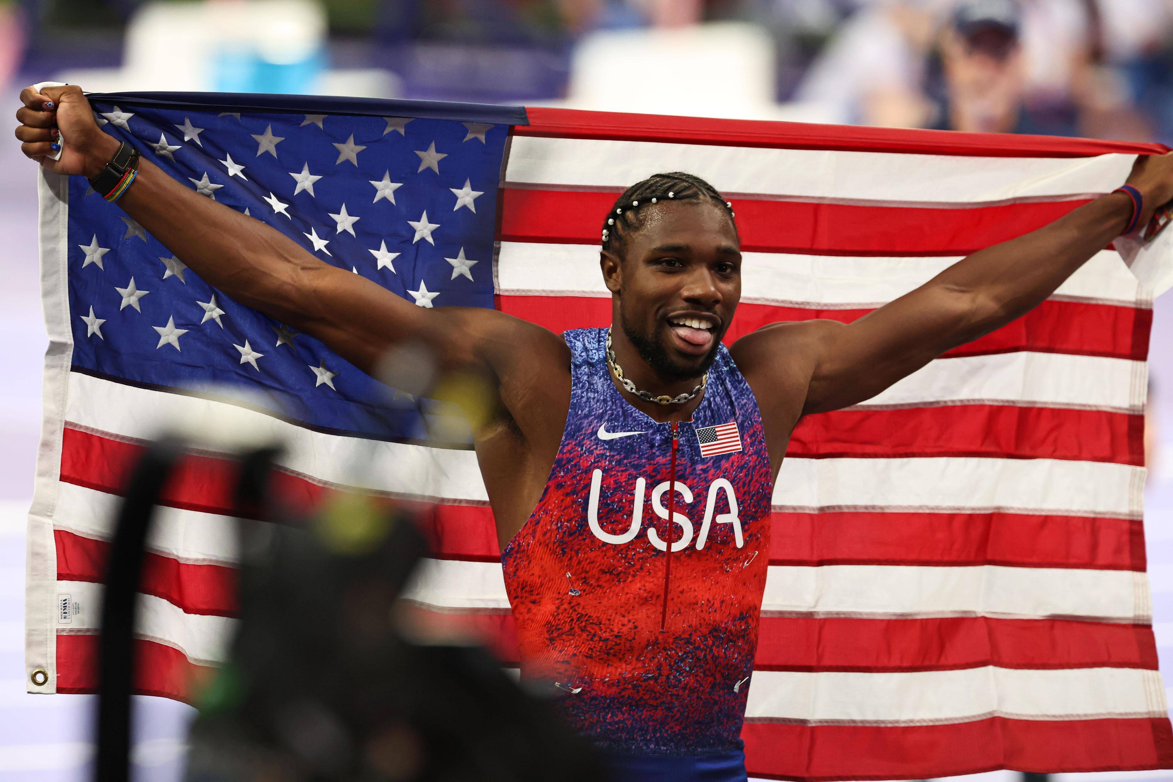 奥运男子100米决赛 美国名将诺阿-莱尔斯9秒784夺得金牌!