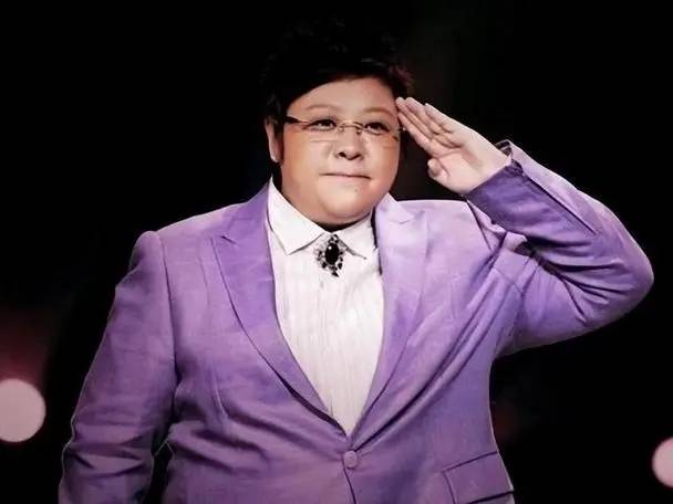 肝癌晚期,病危住院?52岁韩红回应了