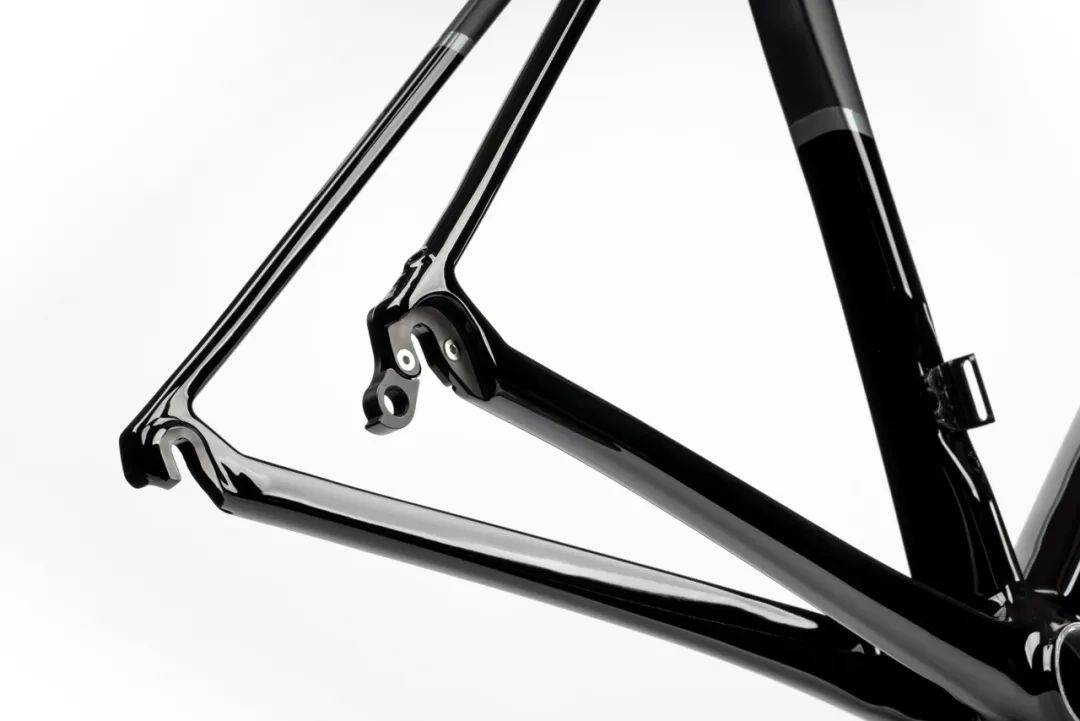圈刹回归！Colnago推出C68圈刹版公路车_搜狐汽车_搜狐网