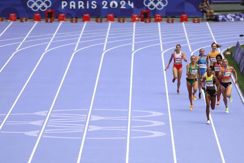 巴黎奥运会丨田径——女子4x400米接力赛况