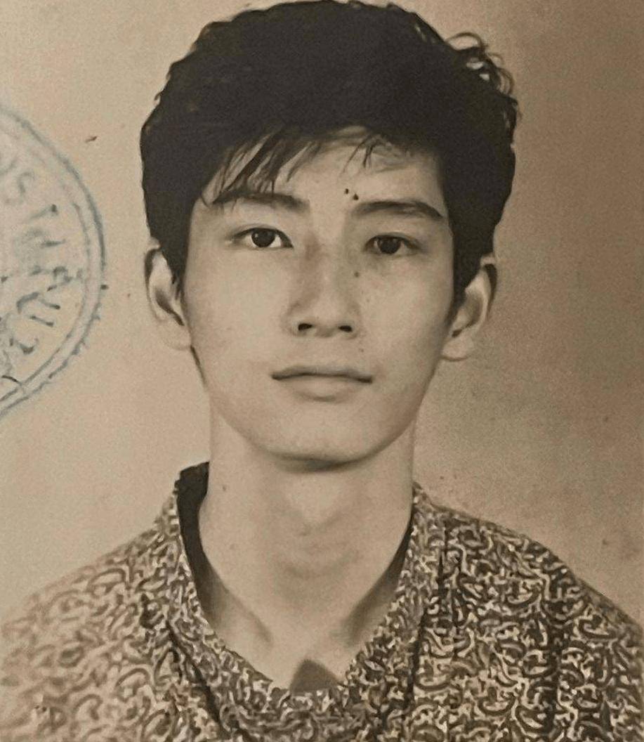 88是亚视三雄之一,曾获赞最有台型,夫妻皆面嫩保养有招_张洁莲_生活