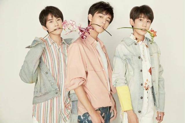 tfboys庆祝11周年,王俊凯王源易烊千玺齐发文,也算另一种合体了