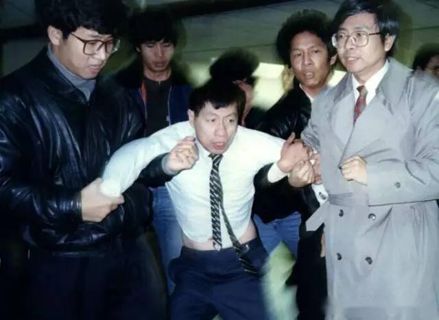 蒋经国遇刺,改变台湾命运的一枪!