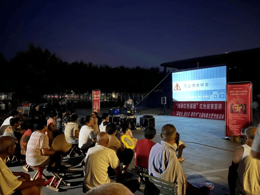 "宣讲 观影" 曹县电影活动精彩纷呈_菏泽_群众_形式
