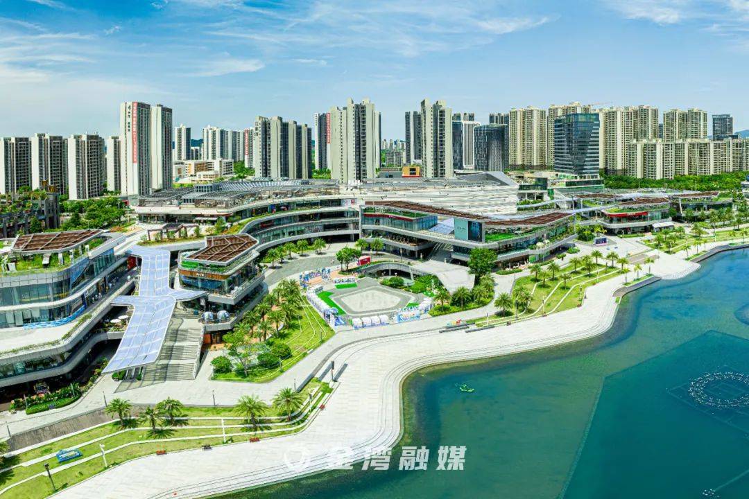 免费大活动!在金湾华发商都!