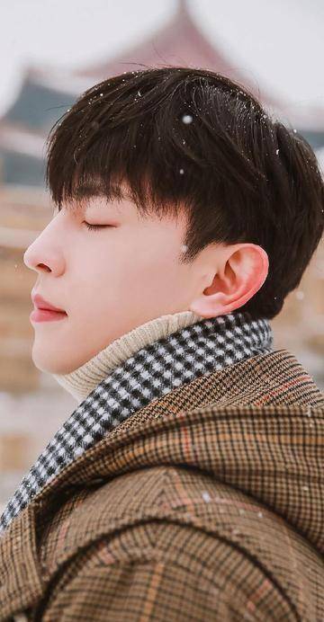 邓伦彻底退圈!注销工作室,本人邋遢发福至160斤,已转型成商人