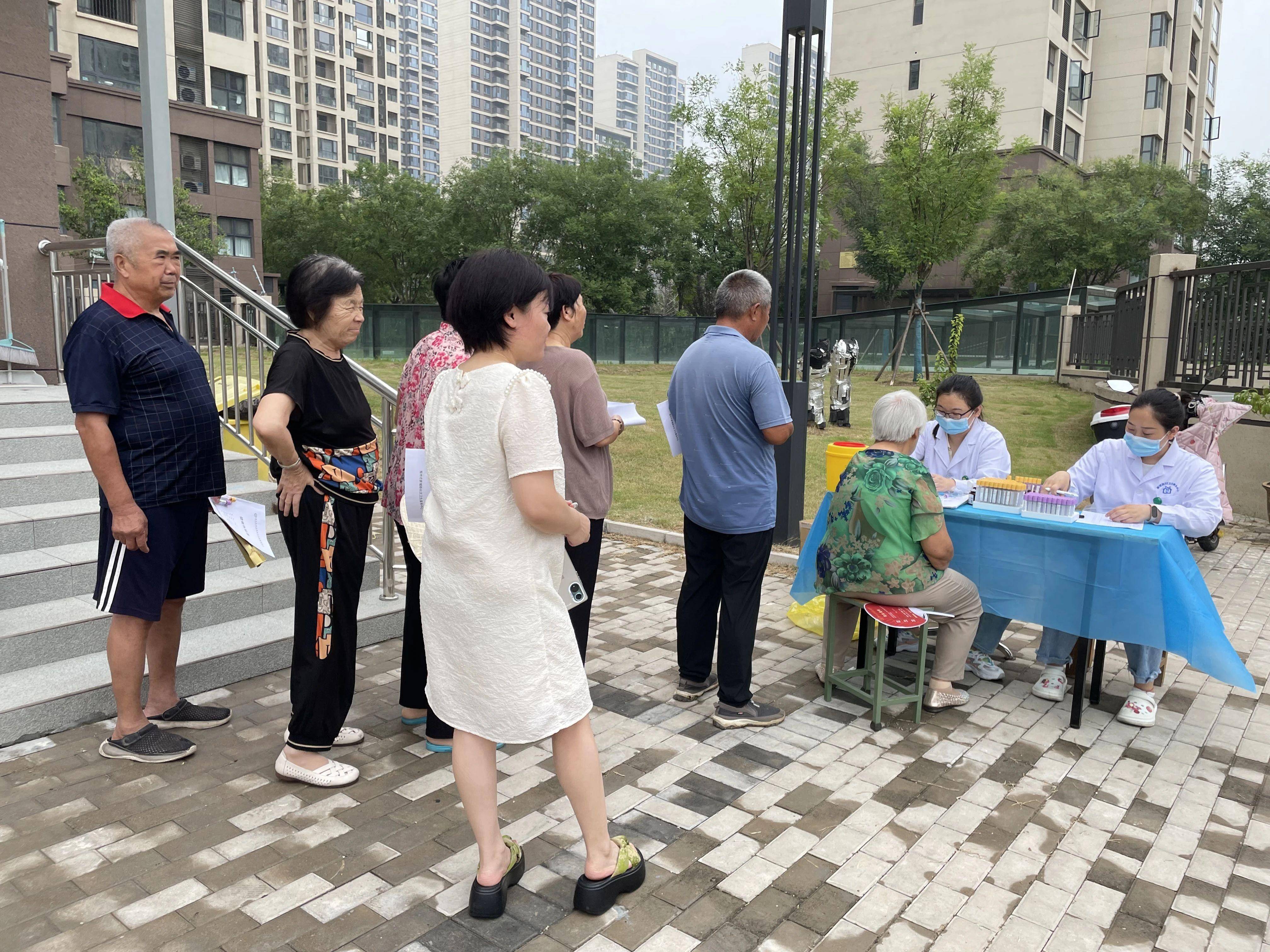 为进一步做好国家基本公共卫生服务项目,提高辖区老年人健康服务管理