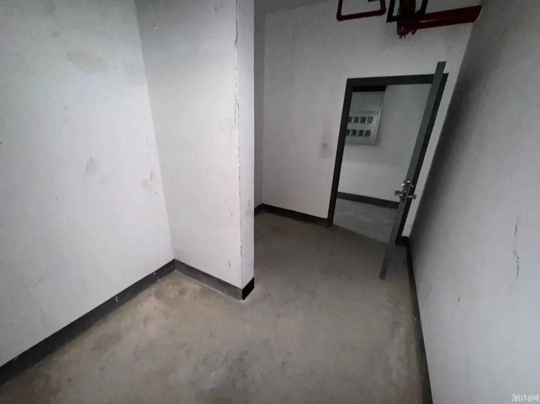 安置房的地下储藏室都长啥样?萧山网友到手后觉得不太满意