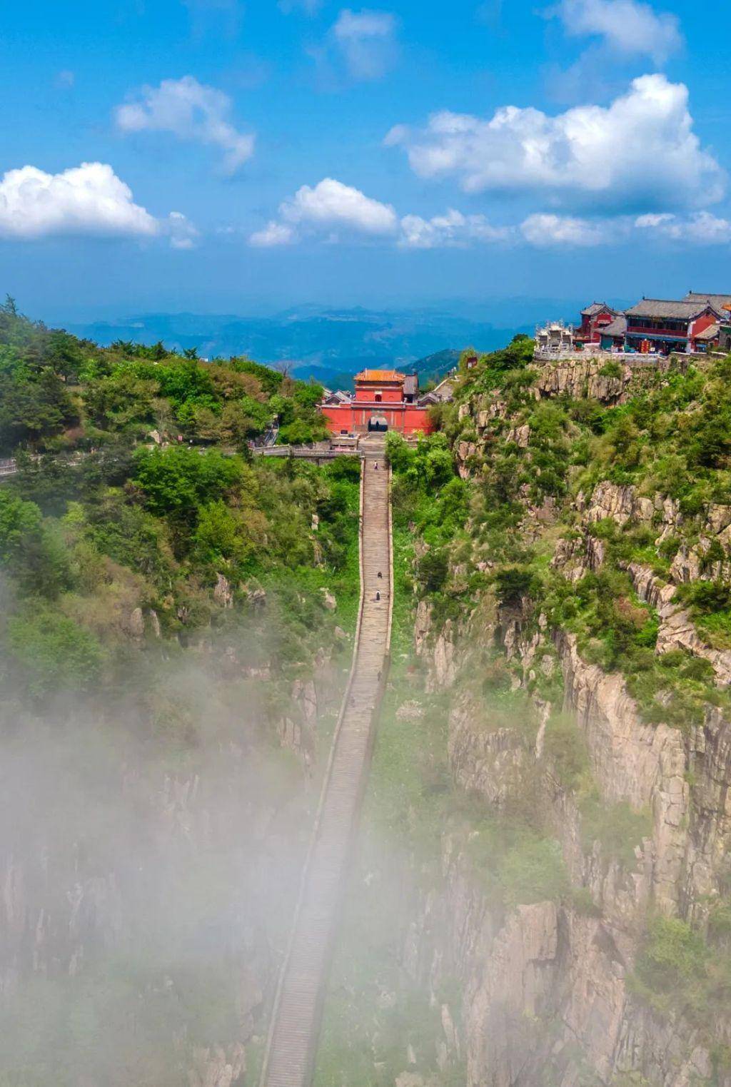 山东名山景点大全图片