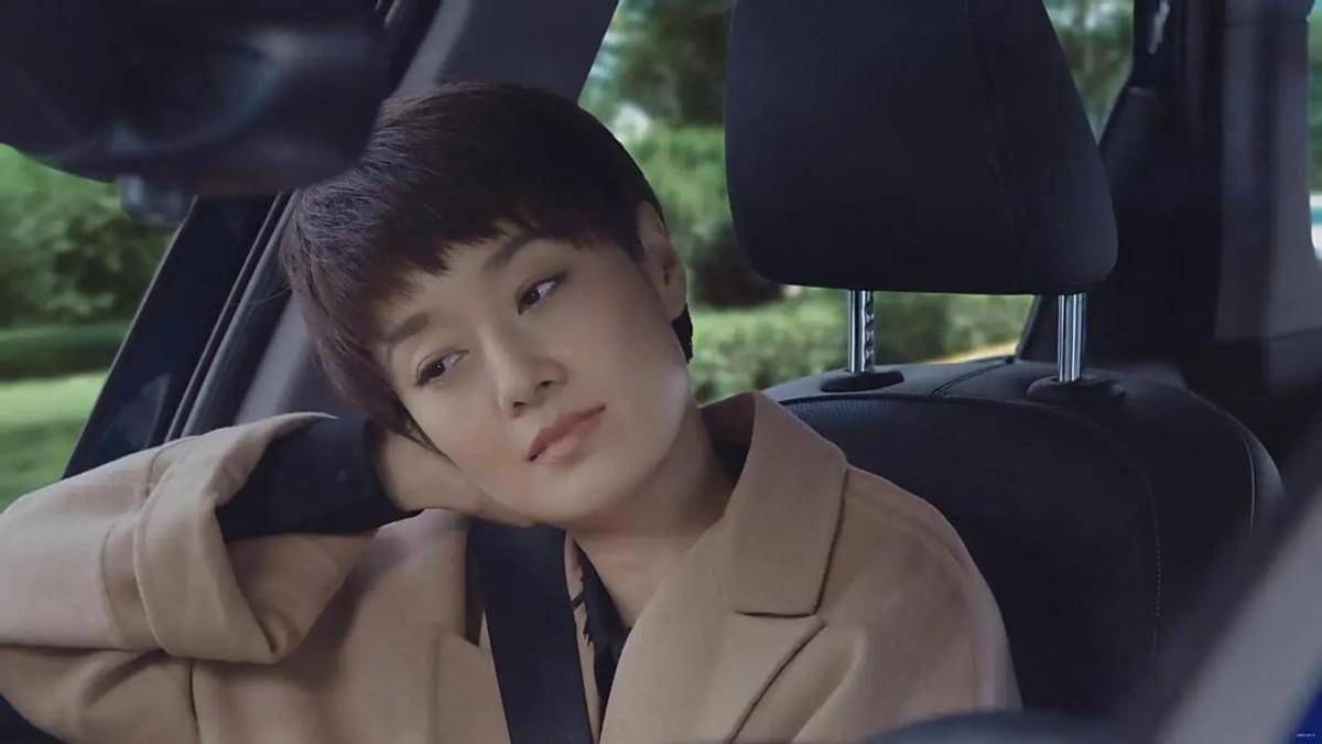 相比之下,比袁泉大2岁的马伊琍却美的很突出.七年前,《我的前半生》