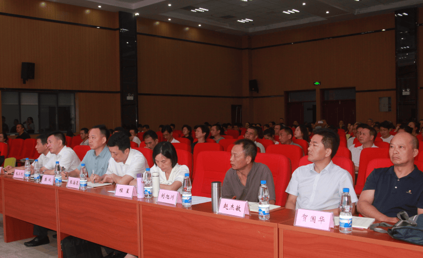 抓好师德师风 建强教师队伍——咸宁职业教育(集团)学校干部教师能力