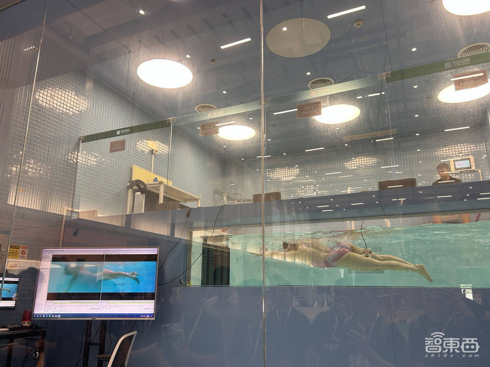 用手表就能做微体检!揭秘华为运动健康实验室,探寻新技术品牌“玄玑” 用手表就能做微体检!揭秘华为运动健康实验室,探寻新技术品牌“玄玑”