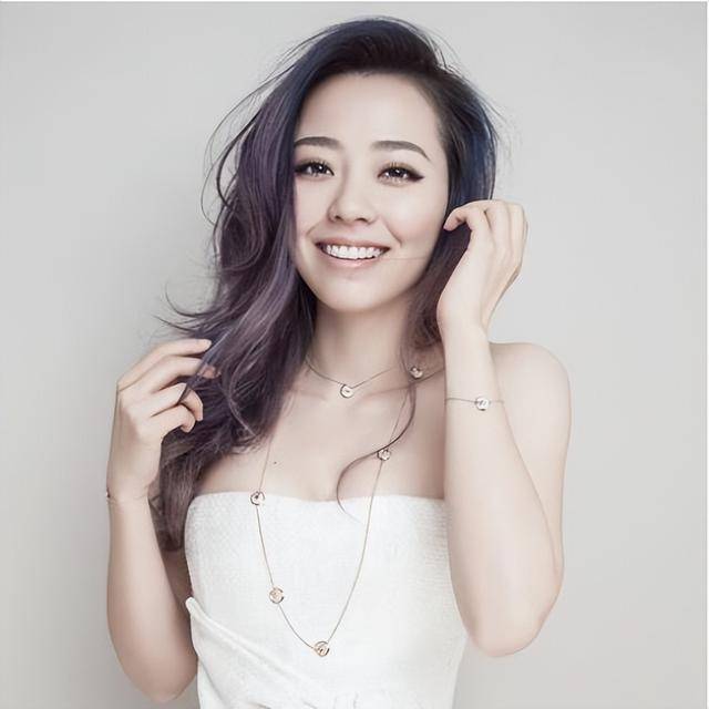 张靓颖:为冯柯做了9年人肉提款机,12年痴心终被骗一无所有