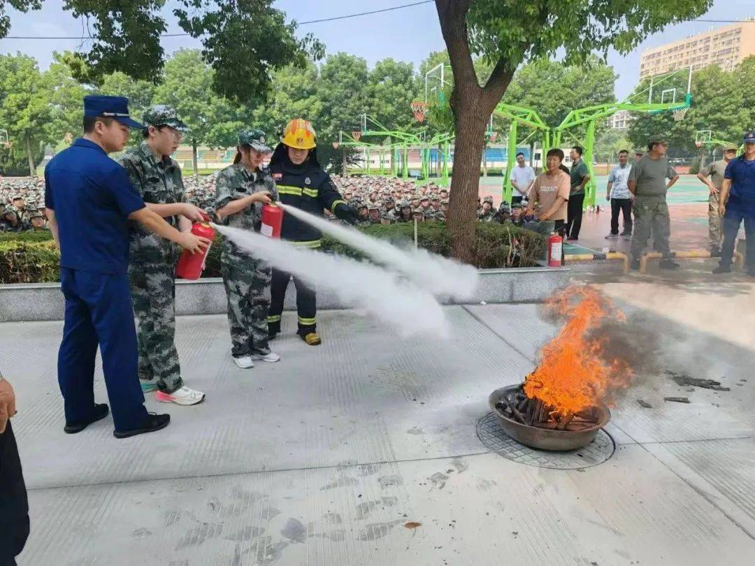 楚水中学图片