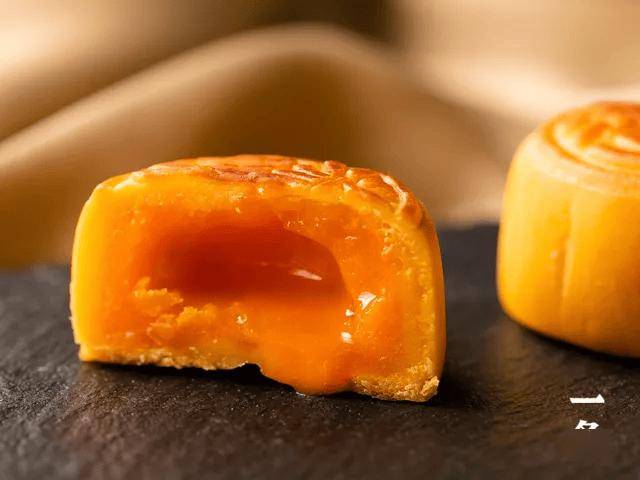 年年卖断货的香港"美心月饼",一口爆浆流心!