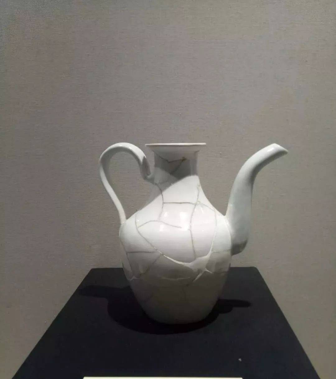 御窑厂出土和传世的明代官窑单色釉瓷器