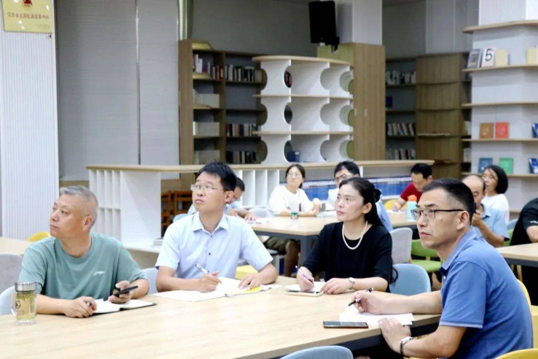 王惠清,沈晓彦,李秀成,杨剑,陈晓丽,潘小利,邵光前,严凯等为九门学科