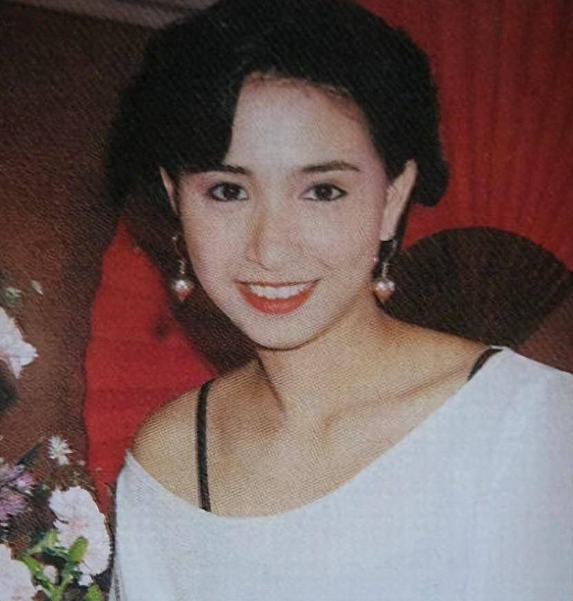 女神,老一代也有自己青春时期的明星白月光,其中熟知的八九十年代"三