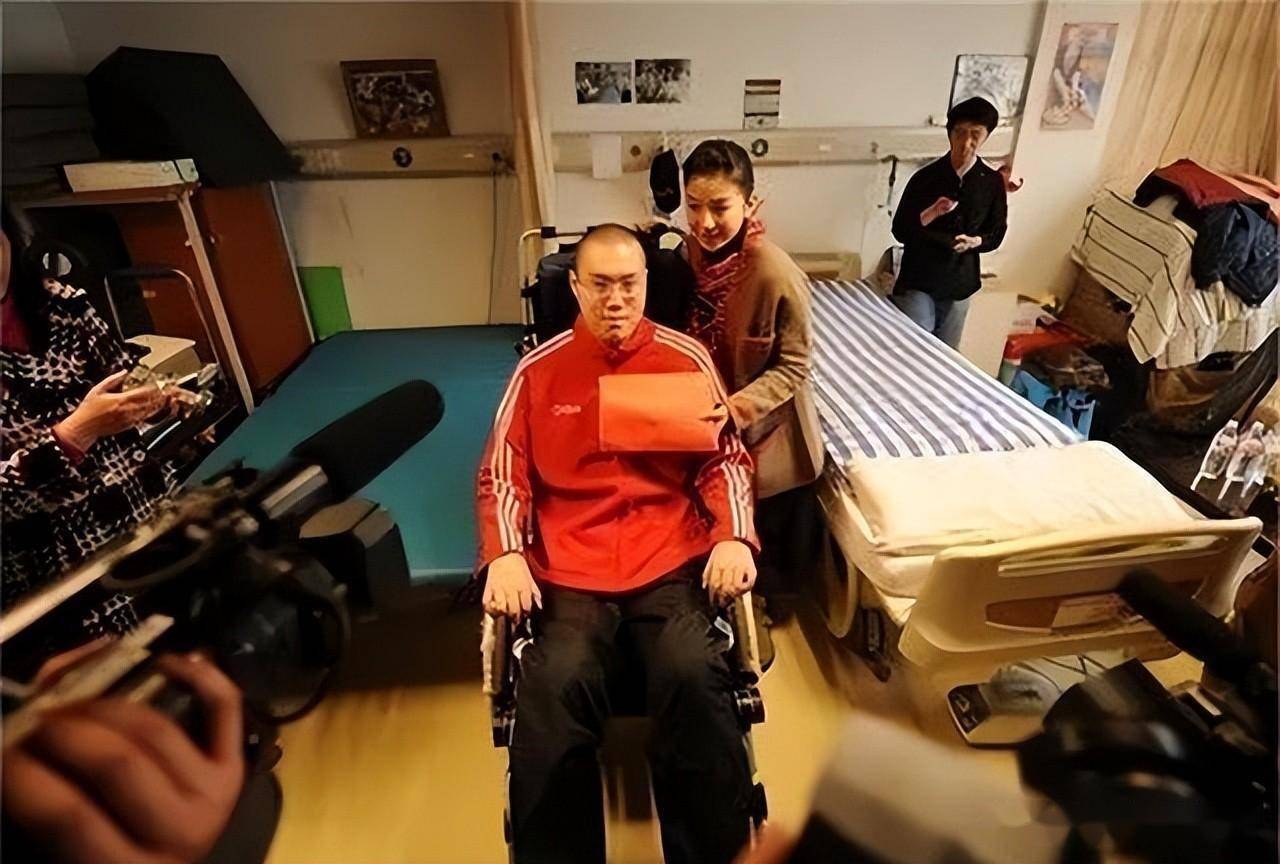 关于孟晚舟的坎坷情史:2段婚姻,前任丈夫身份成谜,现任不简单-的信息
