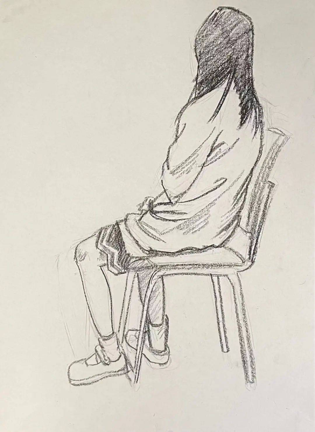 集训两个月,速写作业已经可以画成这样!