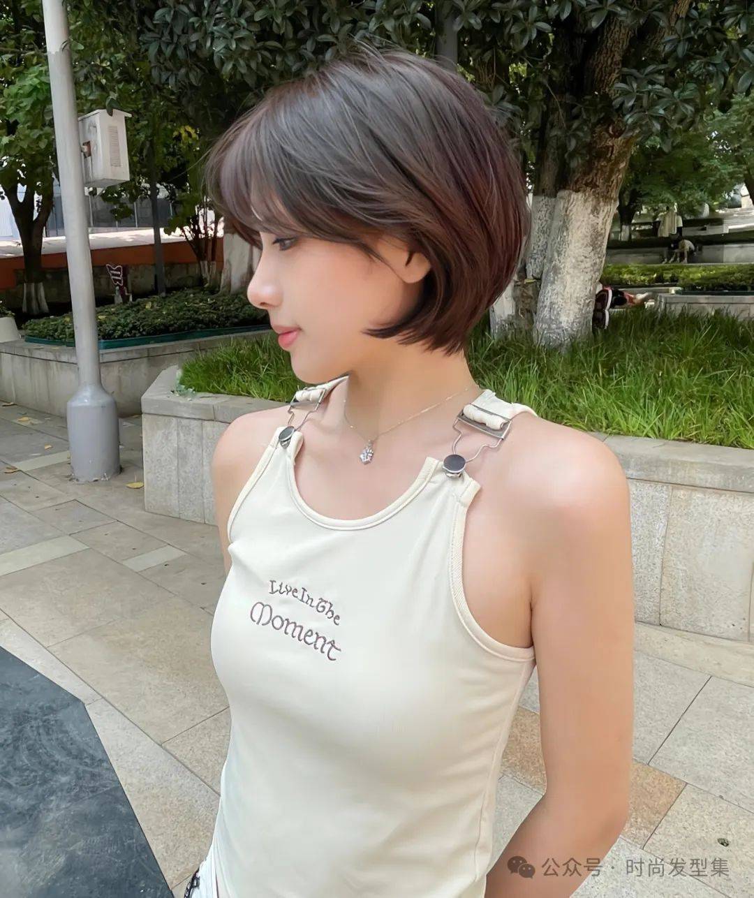 秋款" 元气撇耳头 " ,性感且迷人_发型_短发_造型