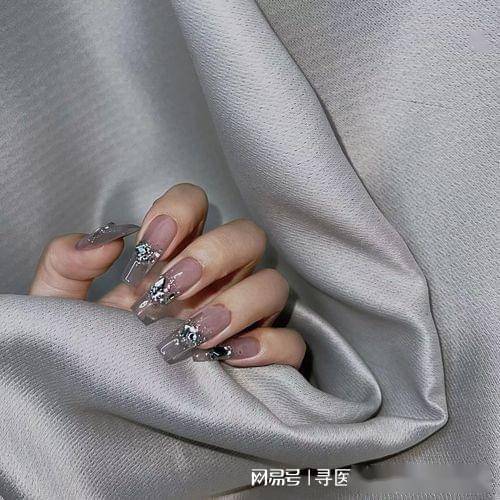 灰指甲用亮甲效果怎么样_搜狐网