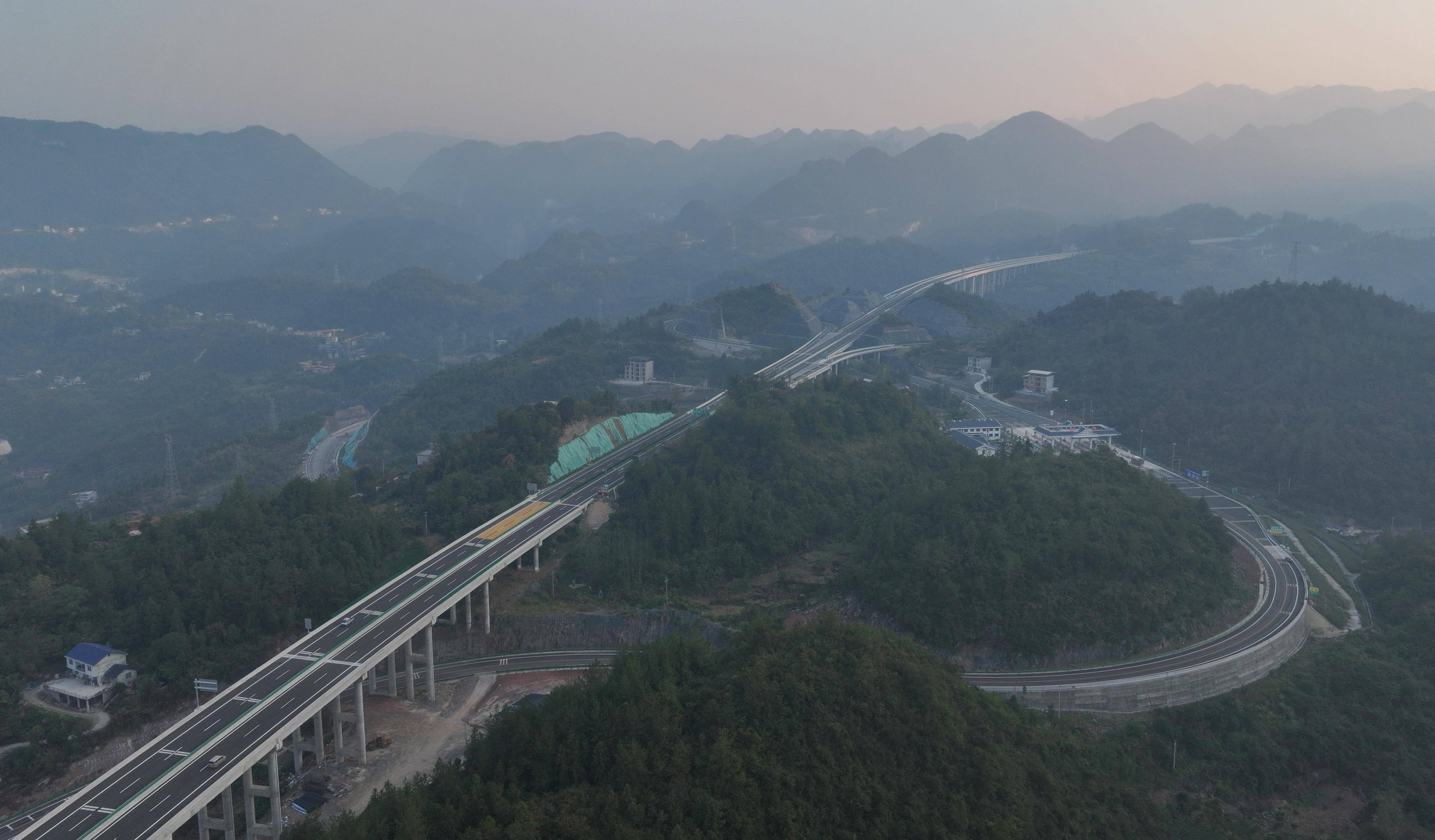 鹤壁市鹤山区安新高速图片