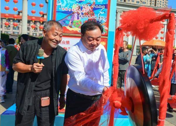 2024"鸟语花香游东港"丹东东港海鲜文化旅游活动开幕