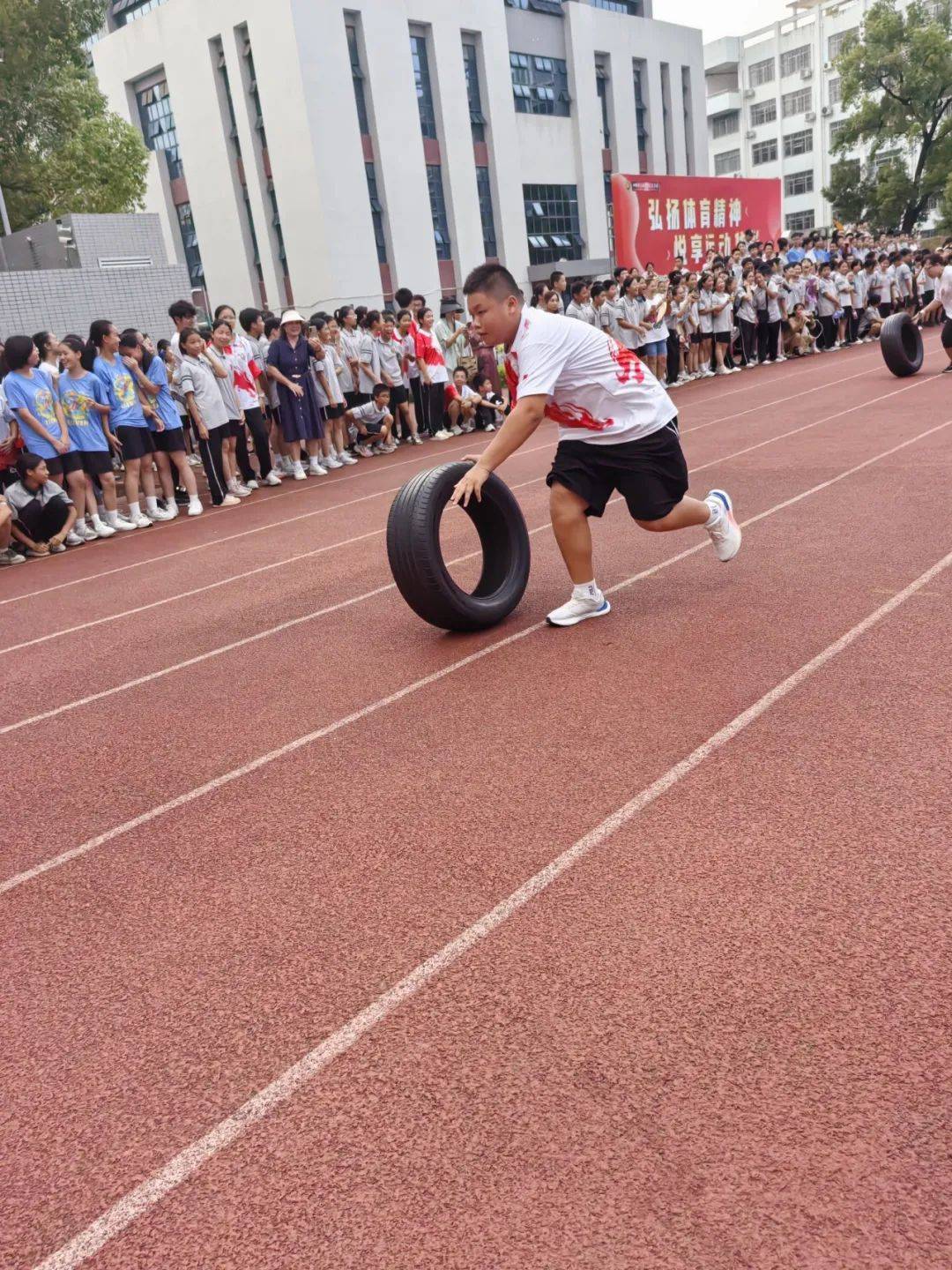 柳州市龙城中学艺术节图片