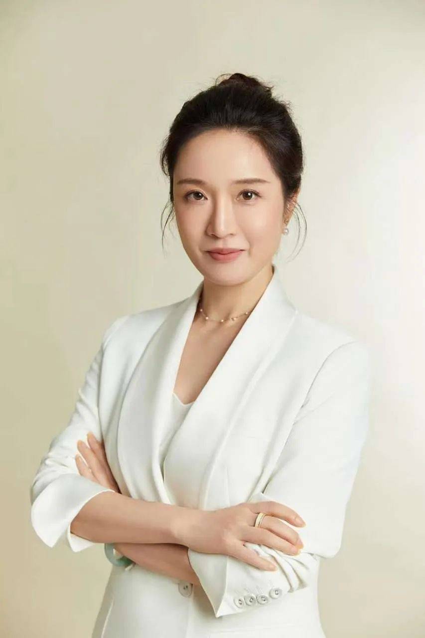 父母赠与女儿一套房产,但未签赠与协议,女儿离婚时男方有权分割房产吗?_女方_装修_婚姻