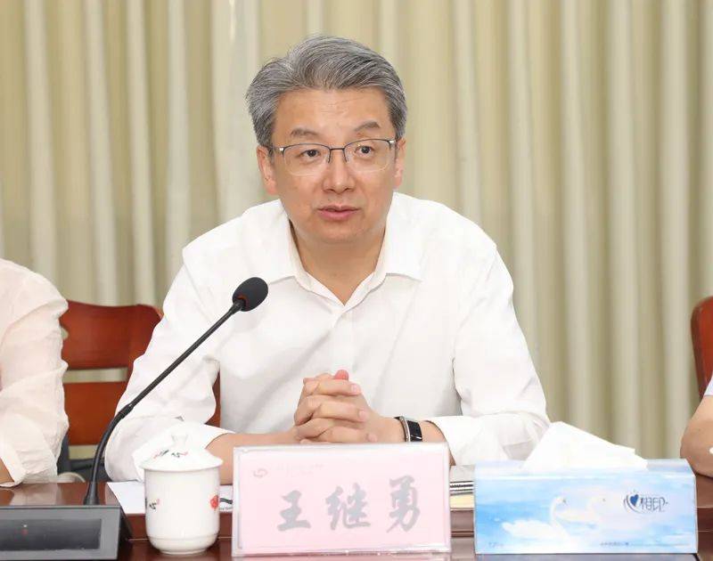 广州中医药大学第一附属医院专家团队莅临广州中医药大