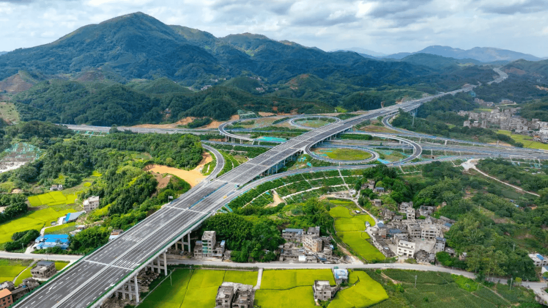 博白凤山高速公路图片