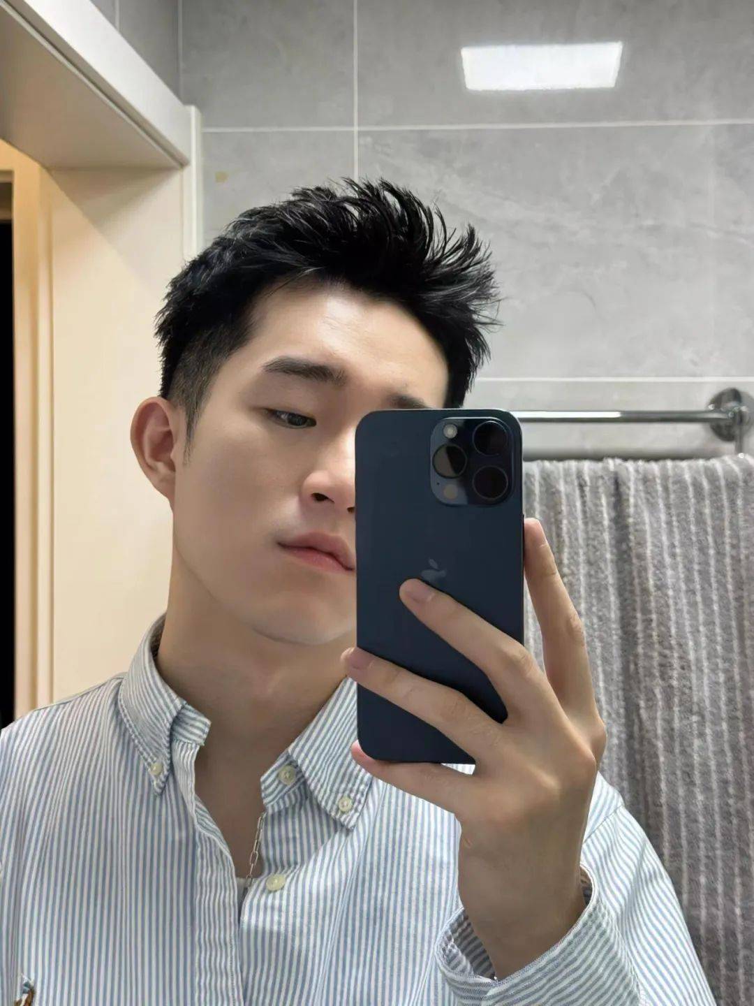 男生留这几款发型也太好看了吧