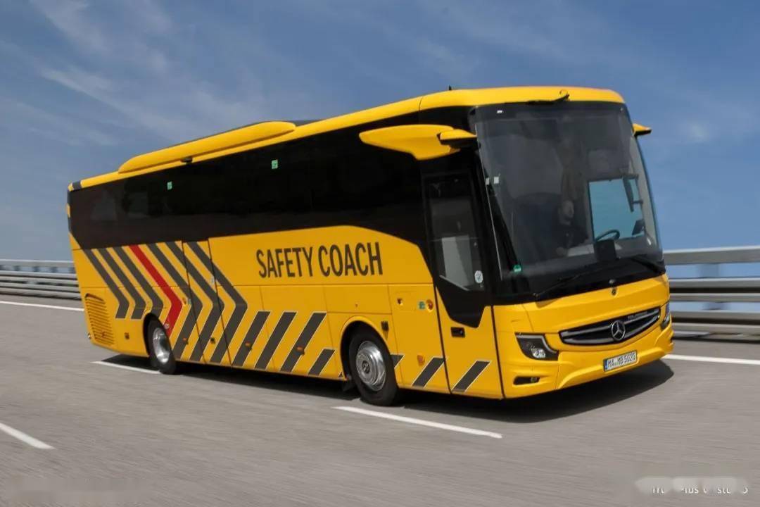 15项安全系统豪华大巴奔驰tourismosafetycoach安全豪华巴士