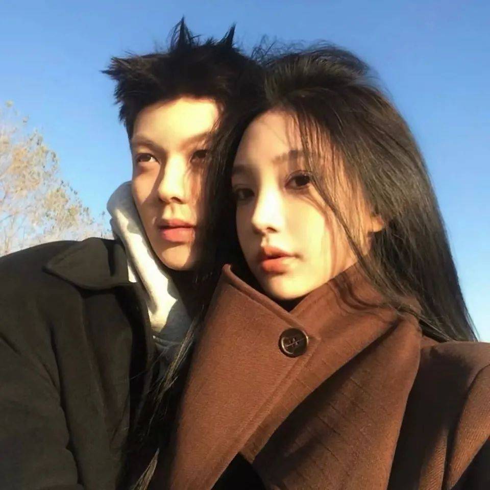 情头丨 情侣头像>ᯅ<