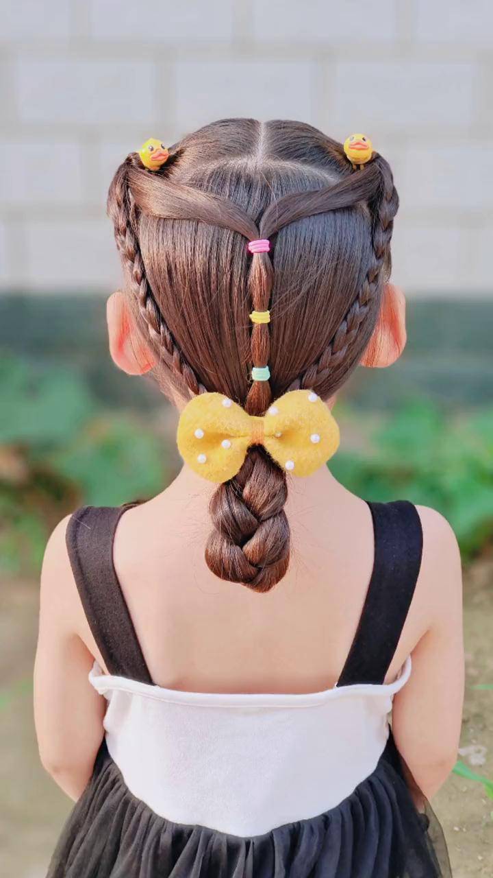 一看就会得低马尾简单又好看编发儿童编发今日发型dou小助手