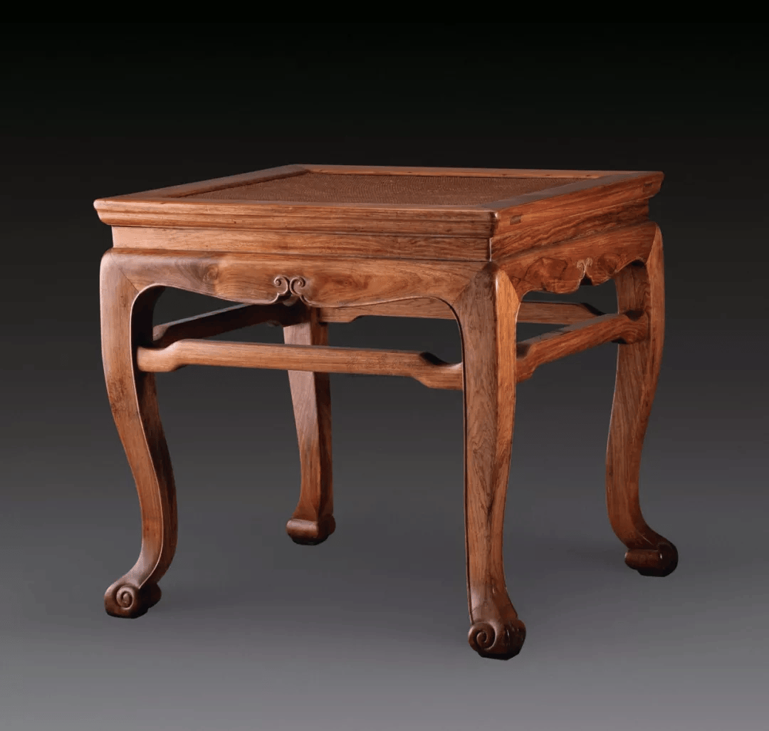 红木家具的"美腿秀"正在上演,美腻啦!