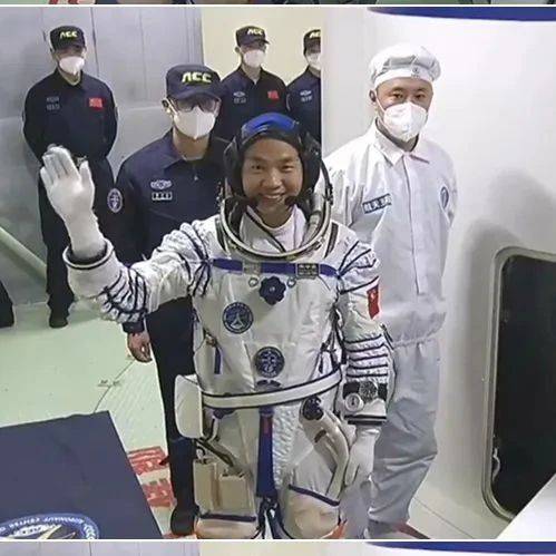 菏泽籍航天员宋令东“成功飞天”！“宇宙曹县”实锤了…