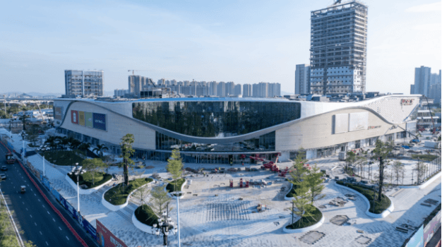 世荣兆业三季度业绩出炉：稳健经营护远航，引航城市商业革新_万达_广场_发展