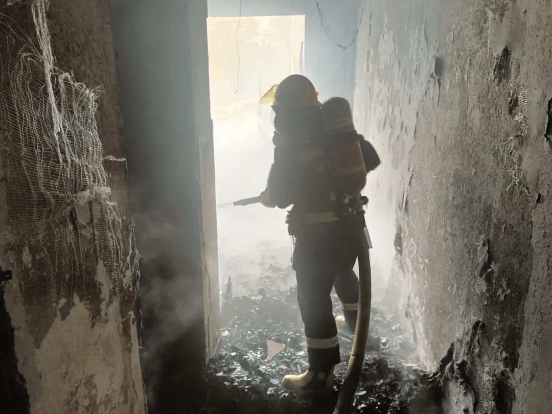 没人的别墅突然起火!竟是停电后的它"吹"起?