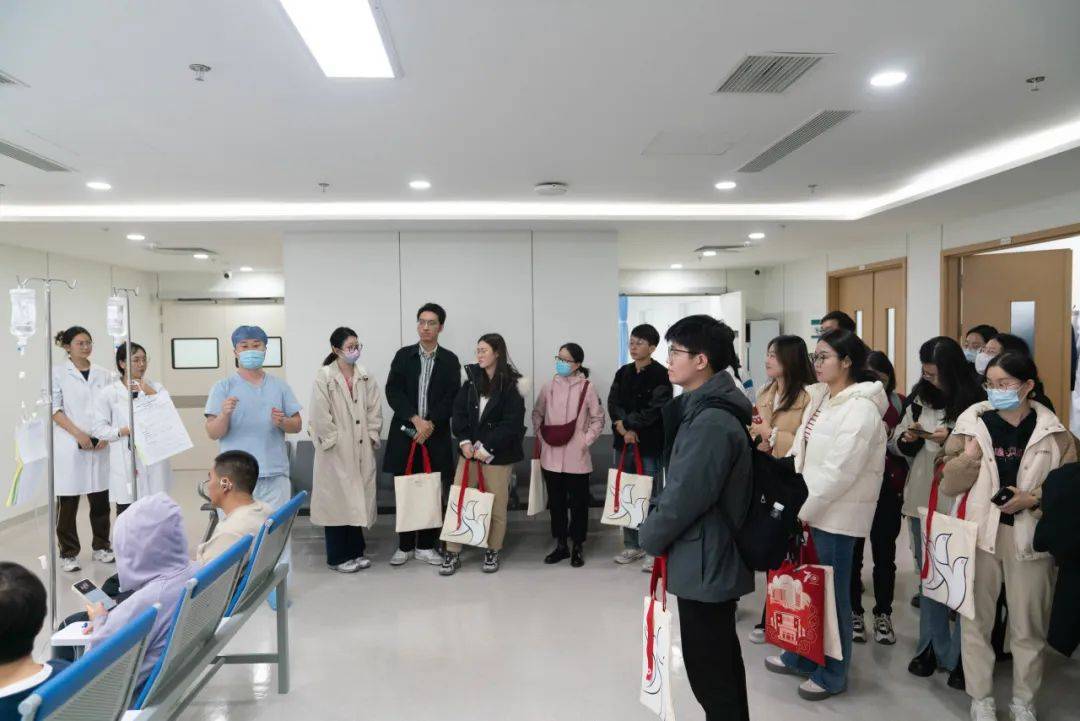 北京友谊医院、协助就诊,就诊引导代挂号跑腿服务,贴心为您服务的简单介绍 北京友谊医院、协助就诊,就诊引导代挂号跑腿服务,贴心为您服务的简单介绍