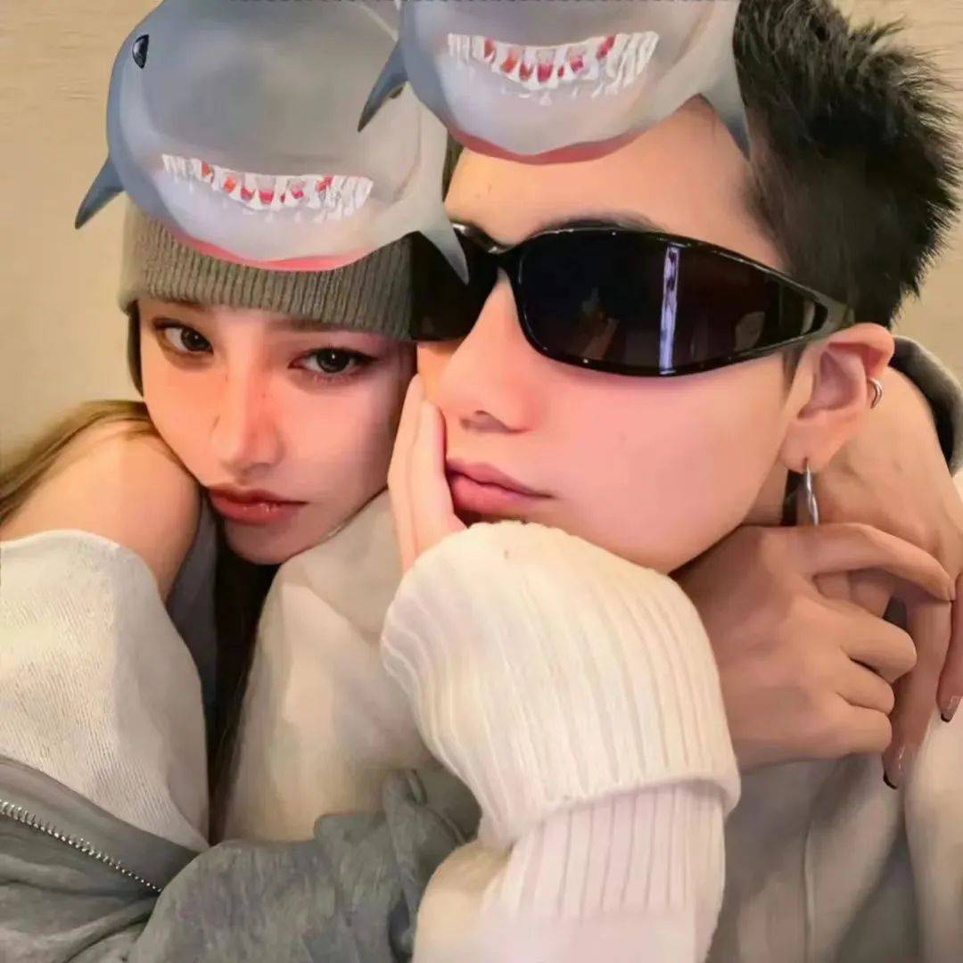 甜蜜恩爱情侣头像