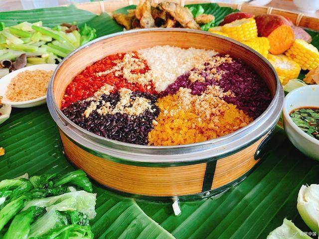 布依族五色糯米饭,在黔西南州的兴义市