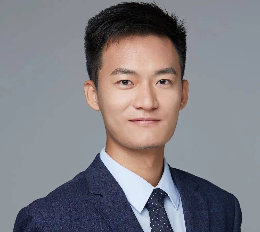 李瑞轩 律师北京办公室非权益合伙人李瑞轩律师专注证券合规与诉讼