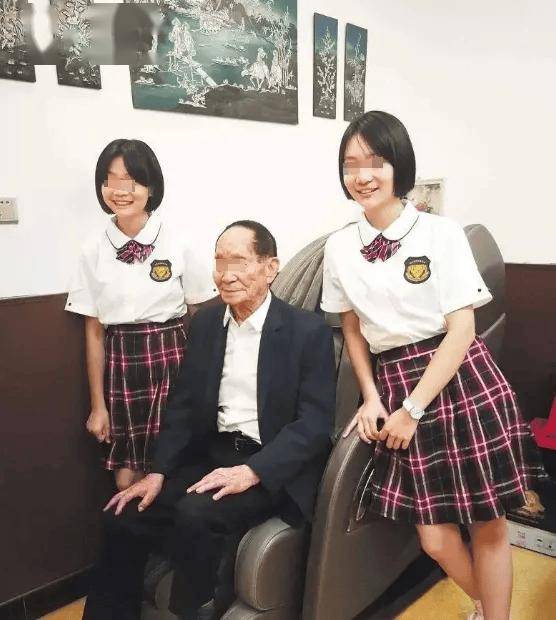 袁隆平事迹英文(袁隆平事迹英文版)